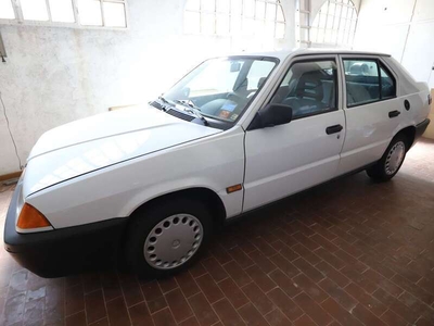 Usato 1990 Alfa Romeo 33 1.4 Benzin 90 CV (2.800 €)