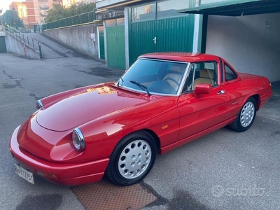 Usato 1990 Alfa Romeo Spider 1.6 Benzin 106 CV (20.900 €)