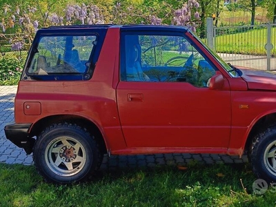 Usato 1990 Suzuki Vitara 1.6 Benzin 75 CV (4.800 €)