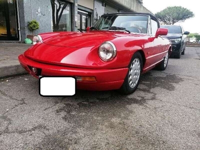 Usato 1991 Alfa Romeo Spider 2.0 Benzin 117 CV (24.500 €)