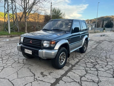 Usato 1991 Mitsubishi Pajero 2.5 Diesel (7.500 €)