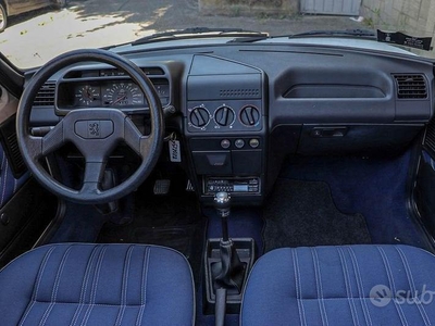 Usato 1993 Peugeot 205 1.1 Benzin 60 CV (4.900 €)