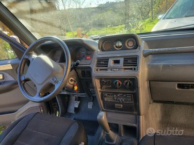 Usato 1995 Mitsubishi Pajero 2.5 Diesel 84 CV (7.900 €)