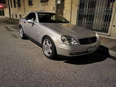 Usato 1998 Mercedes SLK200 2.0 Benzin 192 CV (8.500 €)