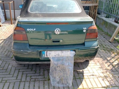 Usato 1999 VW Golf Cabriolet 1.6 Benzin 101 CV (1.200 €)