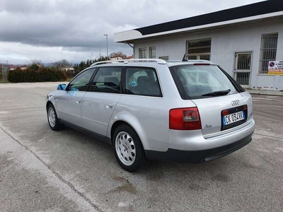 Usato 2001 Audi A6 2.5 Diesel 180 CV (2.200 €)