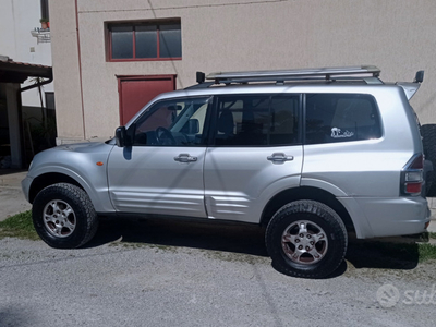 Usato 2001 Mitsubishi Pajero 3.2 Diesel 160 CV (7.500 €)