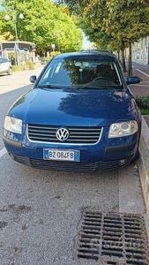 Usato 2002 VW Passat 1.8 Benzin 90 CV (3.500 €)
