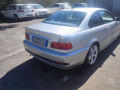 Usato 2003 BMW 320 2.2 Benzin 170 CV (3.500 €)