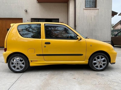 Usato 2003 Fiat Seicento 1.1 Benzin 54 CV (5.000 €)