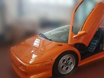 Usato 2003 Lamborghini Diablo 5.7 Benzin 492 CV (250.000 €)
