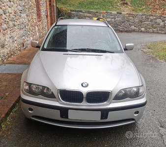 Usato 2004 BMW 320 2.0 Diesel 150 CV (4.400 €)