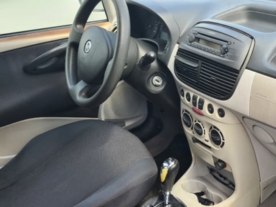 Usato 2004 Fiat Punto 1.2 Benzin 60 CV (950 €)