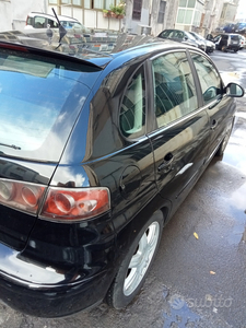 Usato 2004 Seat Ibiza Diesel (1.799 €)