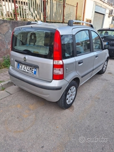 Usato 2005 Fiat Panda Benzin (2.500 €)