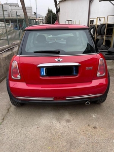 Usato 2005 Mini ONE 1.3 Benzin 63 CV (5.000 €)