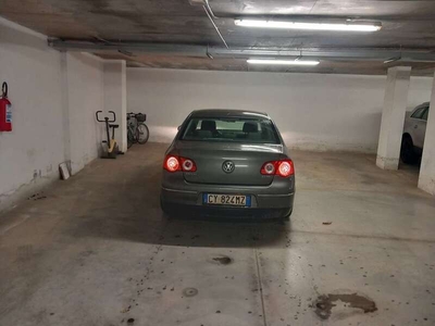 Usato 2005 VW Passat 2.0 Diesel 140 CV (4.700 €)