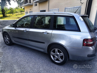 Usato 2006 Fiat Stilo 1.9 Diesel 120 CV (1.990 €)