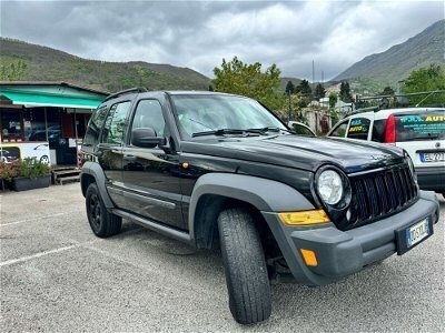 Usato 2006 Jeep Cherokee 2.8 Diesel 163 CV (4.500 €)