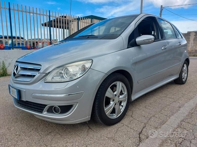 Usato 2006 Mercedes B200 2.0 Diesel 140 CV (2.990 €)