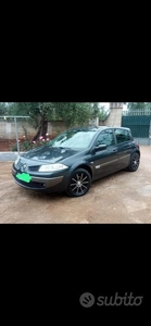 Usato 2006 Renault Mégane II 1.5 Diesel 106 CV (3.200 €)