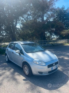 Usato 2007 Fiat Grande Punto 1.2 Benzin 65 CV (1.800 €)