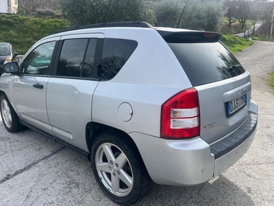 Usato 2007 Jeep Compass 2.0 Diesel 140 CV (2.700 €)