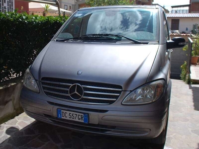 Usato 2007 Mercedes Viano 2.1 Diesel 150 CV (10.000 €)