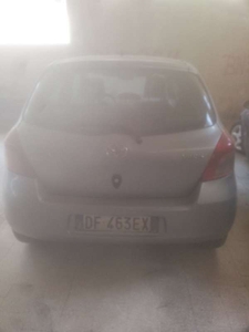 Usato 2007 Toyota Yaris 1.3 Benzin 87 CV (4.000 €)