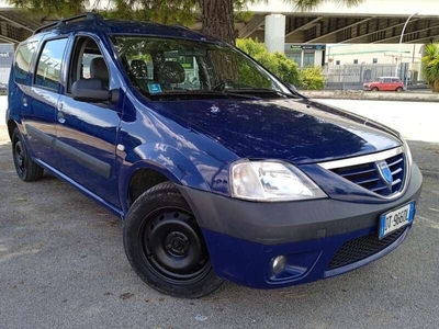 Usato 2008 Dacia Logan MCV 1.4 Benzin 87 CV (1.950 €)