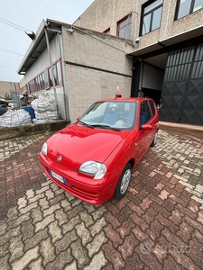 Usato 2008 Fiat 600 1.1 Benzin (2.500 €)