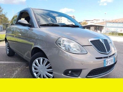 Usato 2008 Lancia Ypsilon 1.2 Diesel 75 CV (3.350 €)