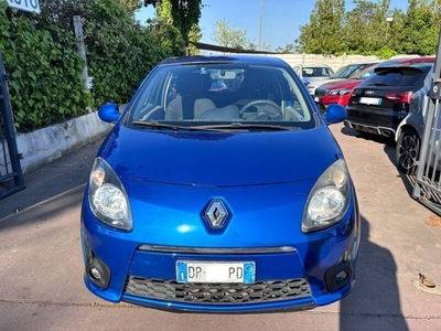 Usato 2008 Renault Twingo 1.1 Benzin 58 CV (4.990 €)