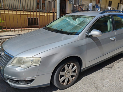 Usato 2008 VW Passat 1.9 Diesel 105 CV (3.900 €)