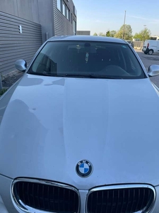 Usato 2009 BMW 318 2.0 Diesel 143 CV (3.499 €)