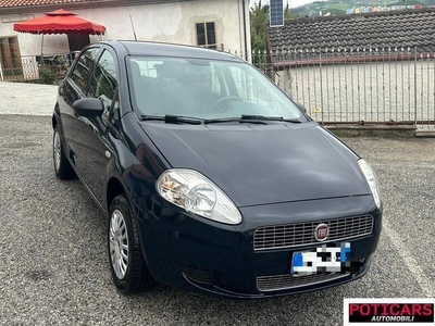 Usato 2009 Fiat Grande Punto 1.4 CNG_Hybrid 77 CV (4.790 €)