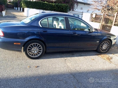 Usato 2009 Jaguar X-type 2.2 Diesel 155 CV (2.999 €)