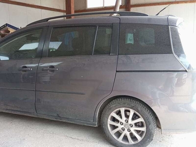 Usato 2009 Mazda 5 2.0 Diesel 110 CV (1.500 €)