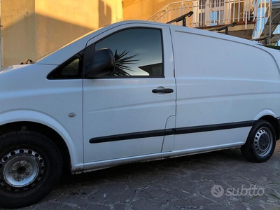 Usato 2009 Mercedes Vito Diesel (5.500 €)