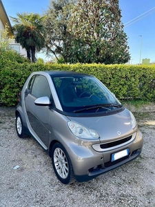 Usato 2009 Smart ForTwo Coupé 1.0 Benzin 71 CV (4.200 €)