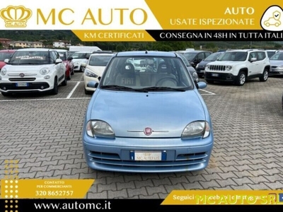 Usato 2010 Fiat 600 1.1 Benzin 54 CV (3.499 €)