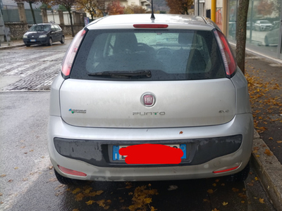 Usato 2010 Fiat Punto Evo 1.4 CNG_Hybrid 77 CV (1.890 €)