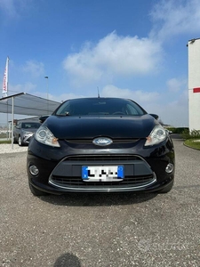 Usato 2010 Ford Fiesta 1.4 LPG_Hybrid 97 CV (4.000 €)