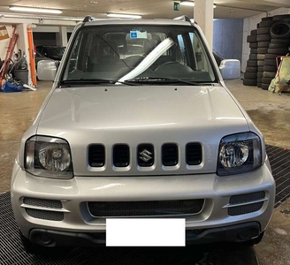 Usato 2010 Suzuki Jimny 1.3 Benzin 86 CV (13.600 €)