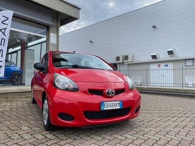 Usato 2010 Toyota Aygo 1.0 Benzin 68 CV (4.000 €)