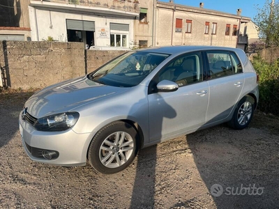 Usato 2010 VW Golf VI 1.6 Diesel 105 CV (9.500 €)