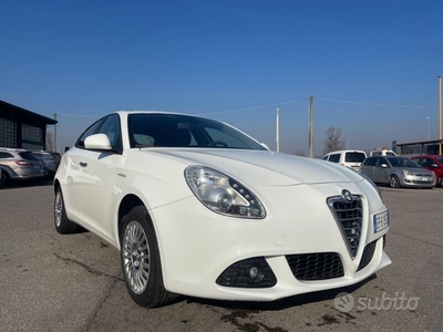 Usato 2011 Alfa Romeo Giulietta 1.4 Benzin 120 CV (8.900 €)