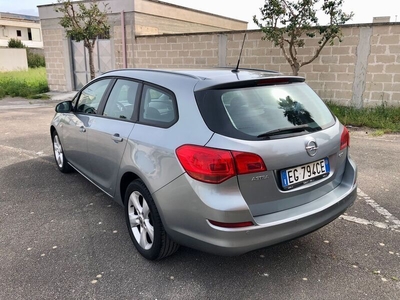 Usato 2011 Opel Astra 1.7 Diesel 110 CV (4.800 €)