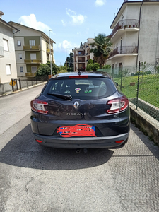 Usato 2011 Renault Mégane 1.5 Diesel 110 CV (4.000 €)