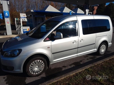 Usato 2011 VW Caddy 1.6 Diesel 102 CV (8.800 €)